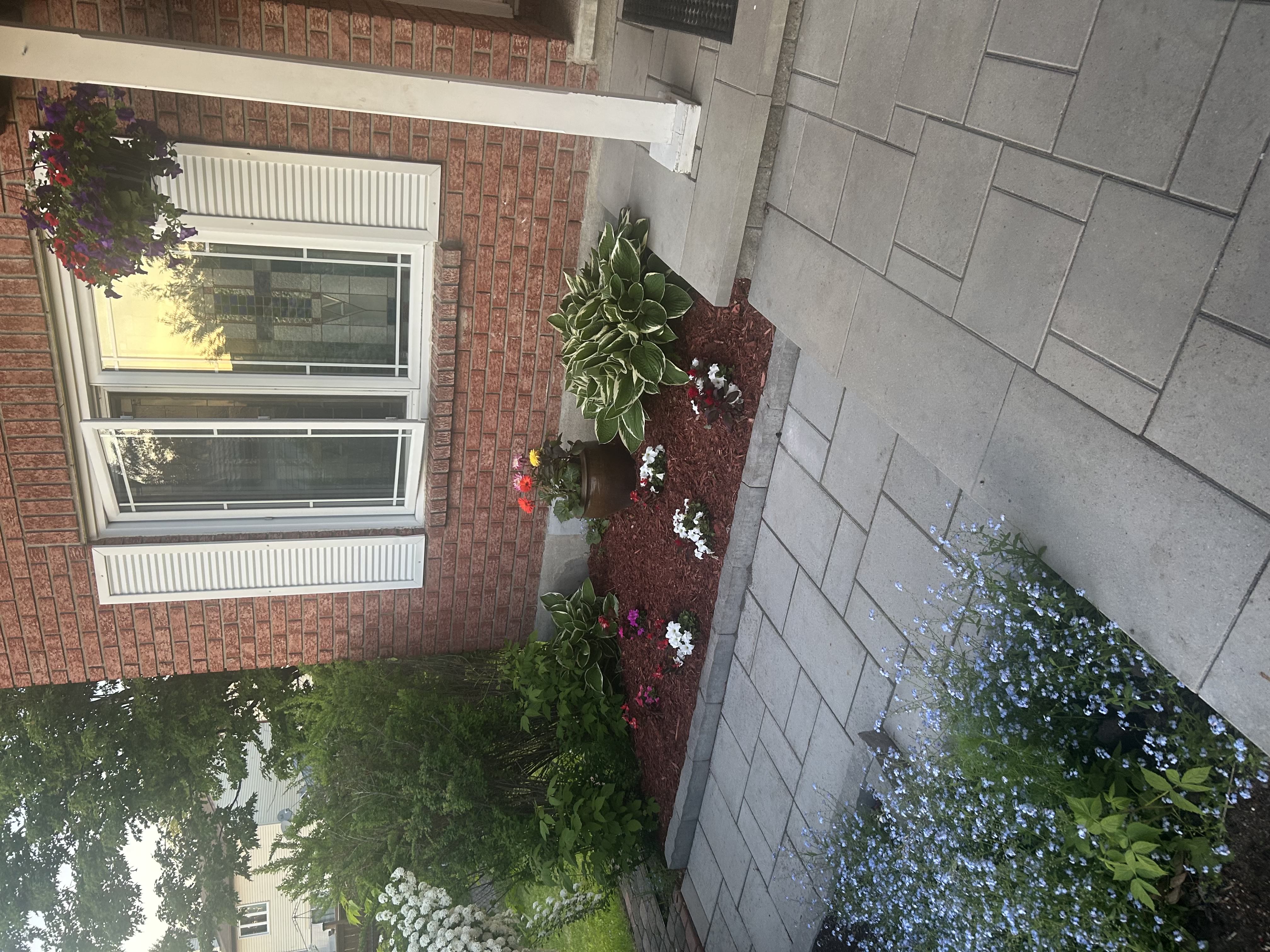 Front walkway garden border interlock Ottawa