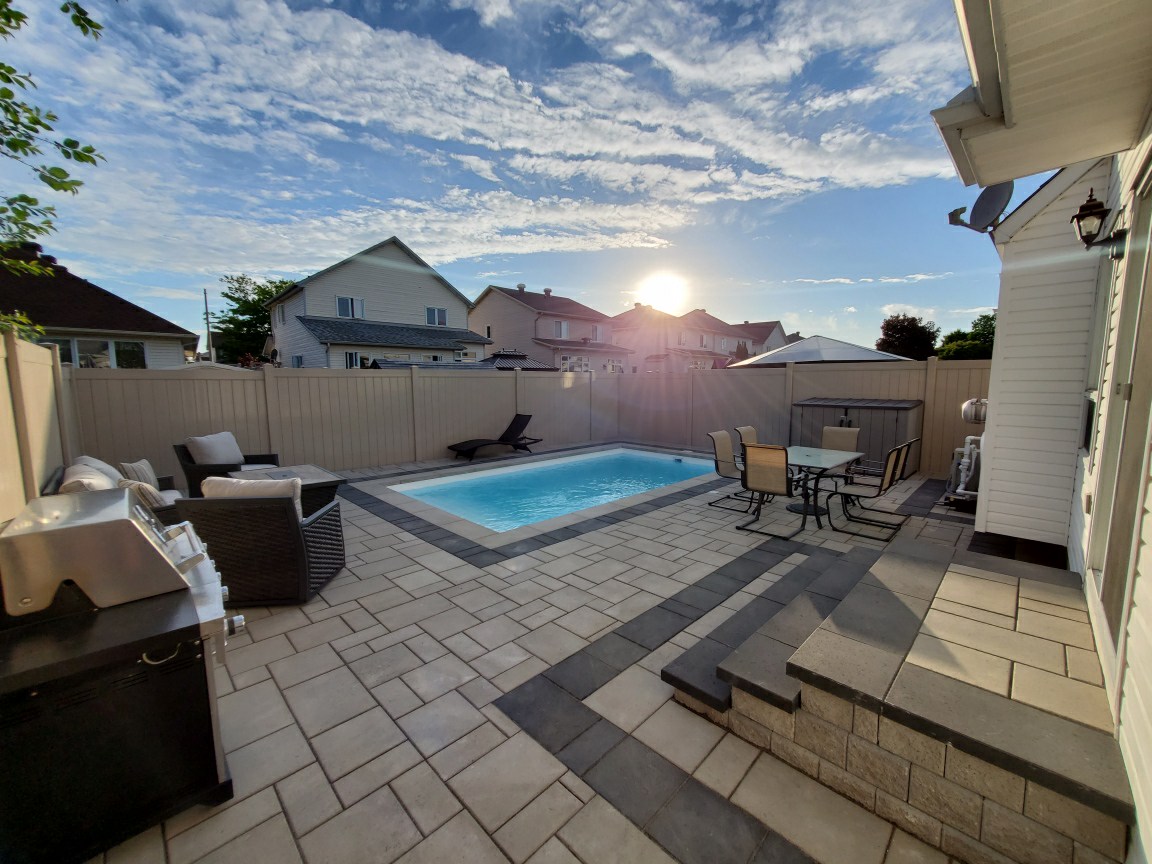 Luxury interlock patio with pool Orleans Ottawa